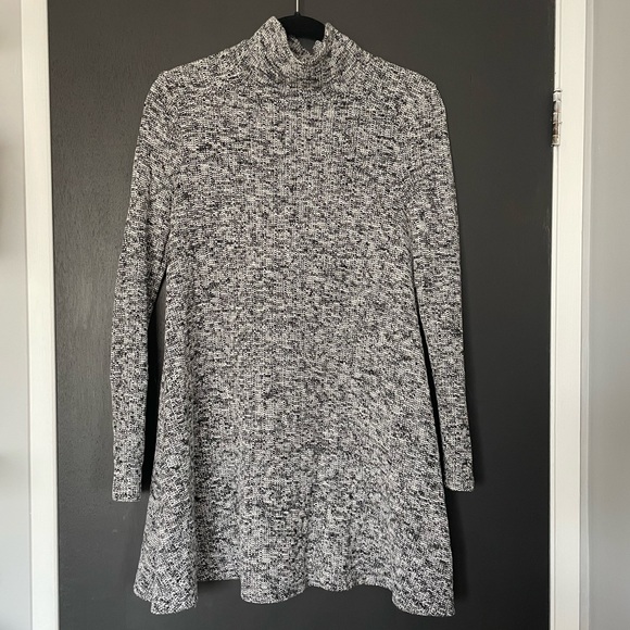 Forever 21 Tweed Knit Sweater Dress - Size Small - Picture 1 of 3